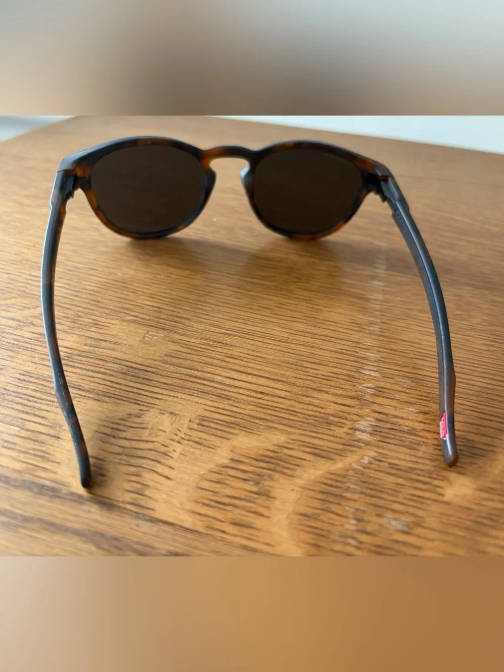 Oakley Latch Tortoise